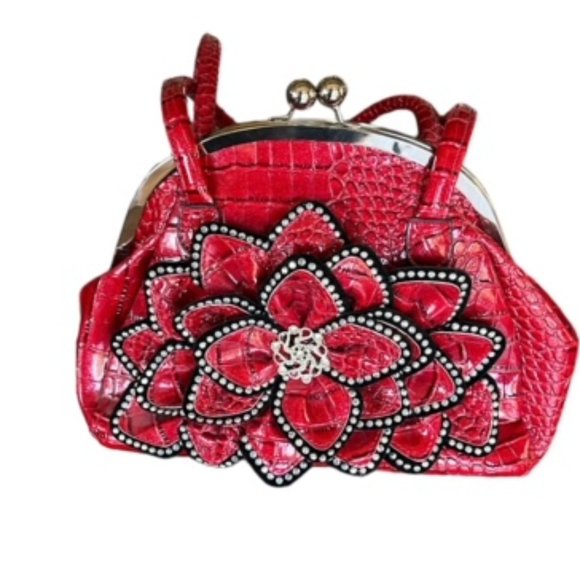 Red Bag - Picture 1 of 4